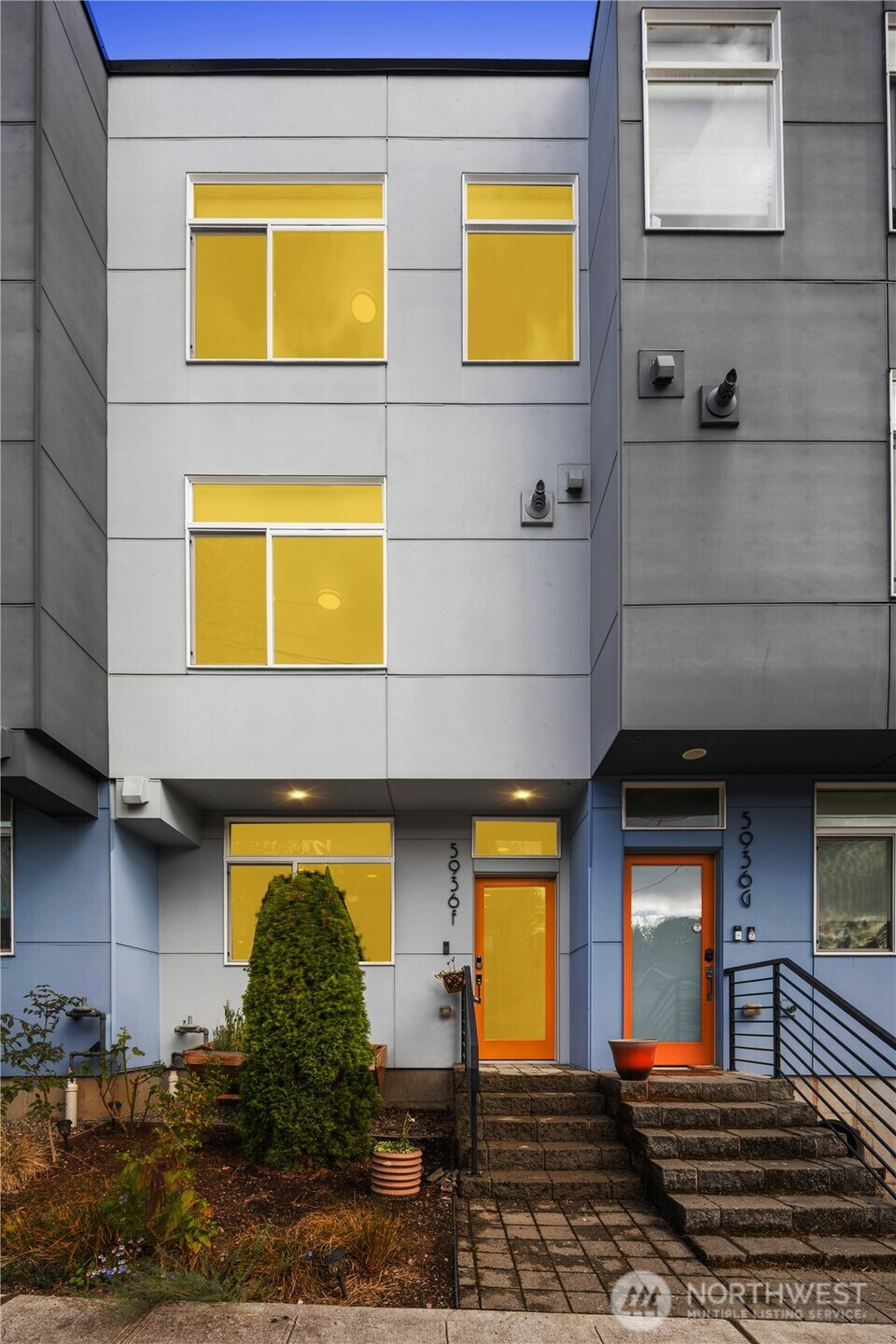 5936 S 36th Avenue, Seattle, WA 98118