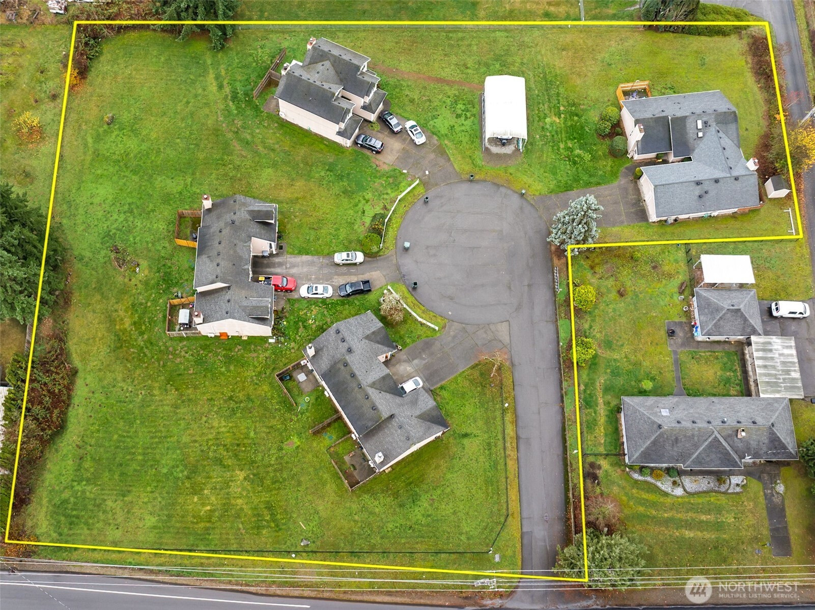 9605 52nd Avenue Ct E, Puyallup, WA 98373