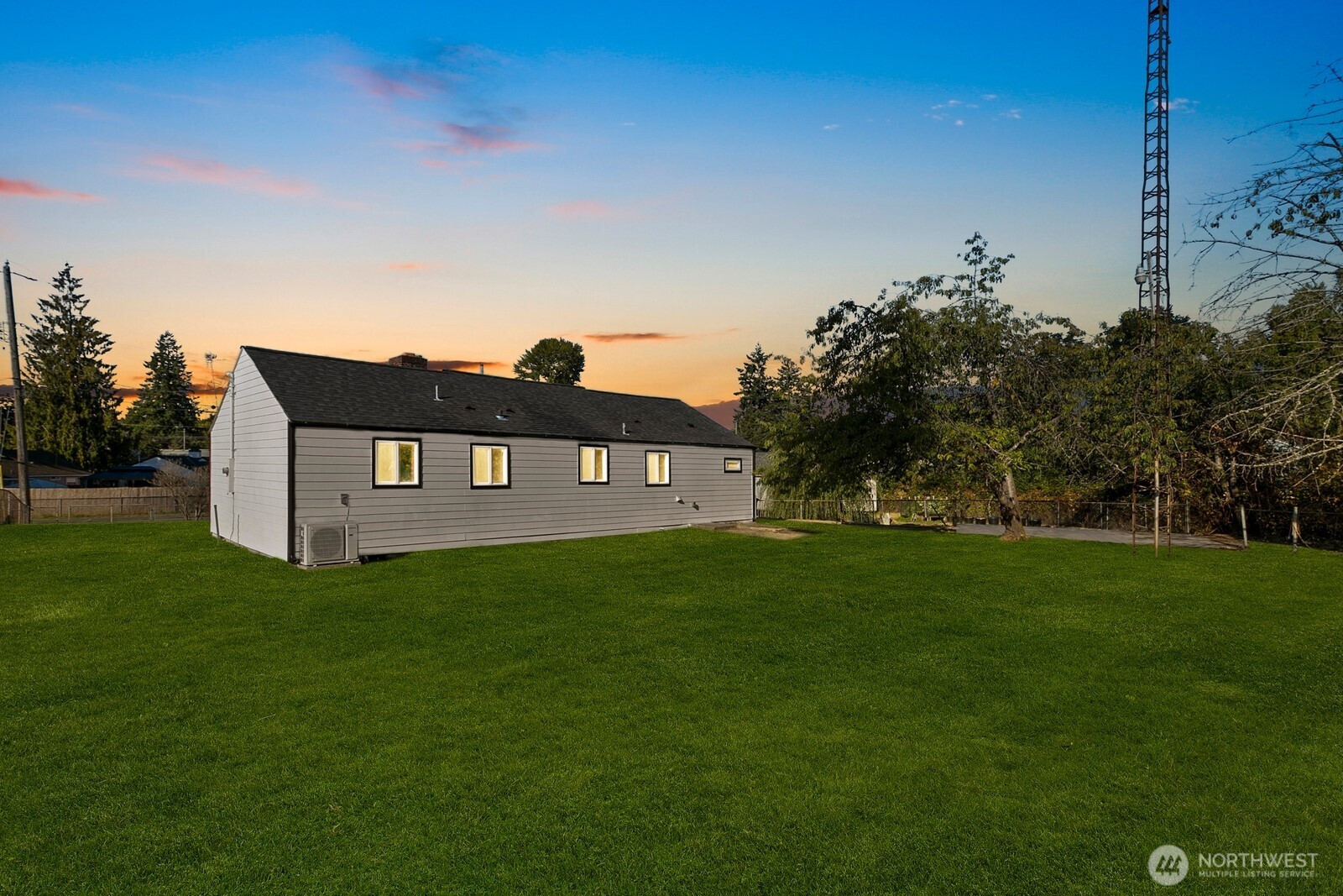 1901 S 18th St, Tacoma, WA 98405