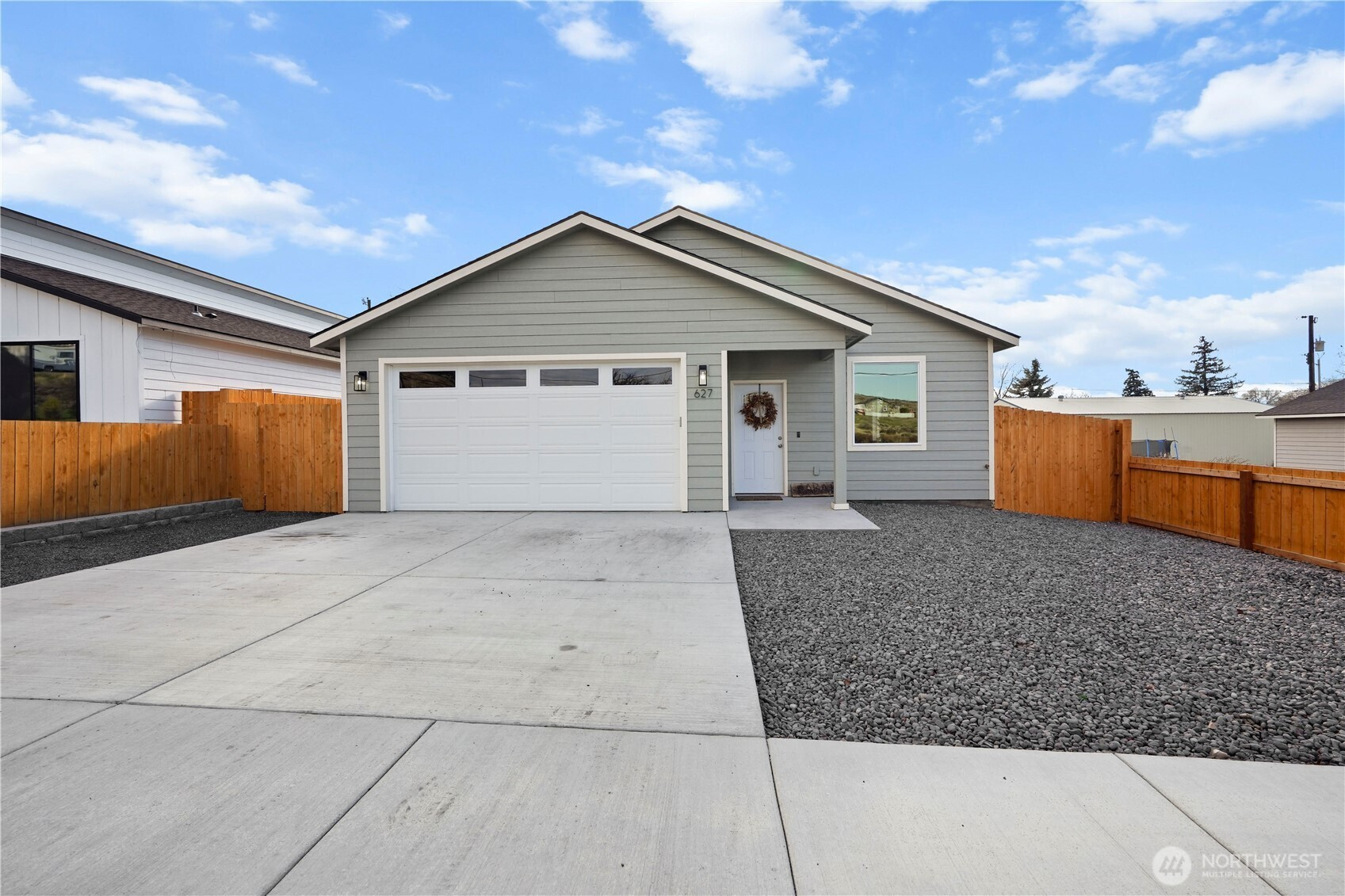 627 NE 3rd Avenue, Soap Lake, WA 98851