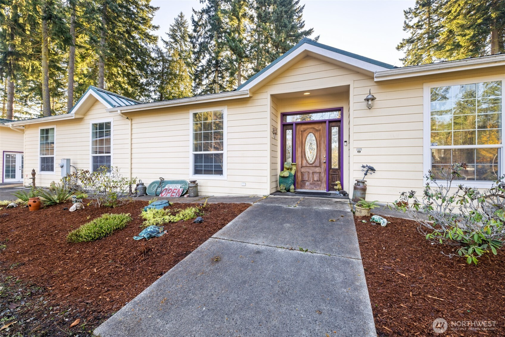 446 Old Olympic Hwy, Port Angeles, WA 98362