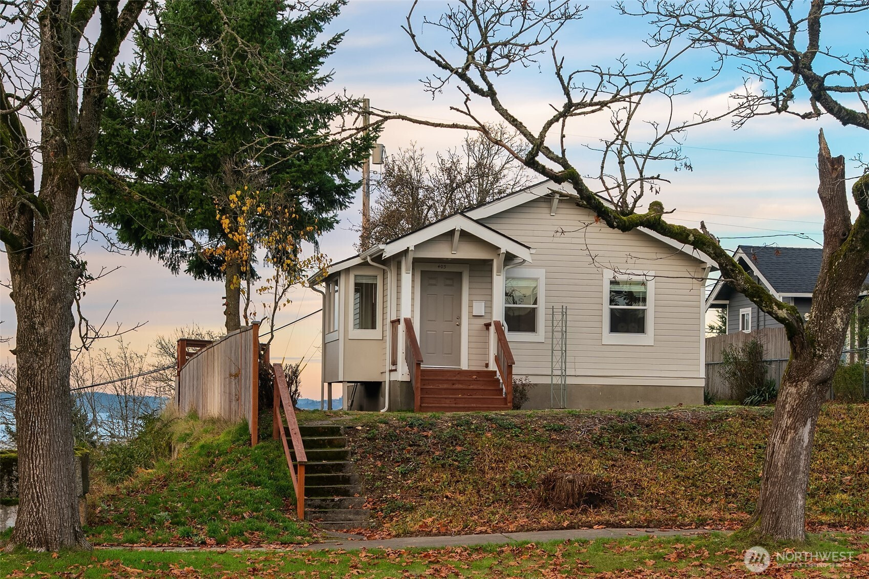 403 E Wright Avenue, Tacoma, WA 98404