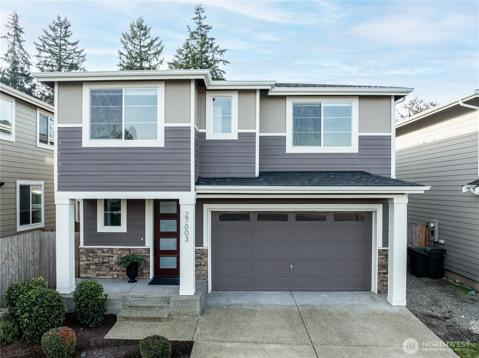 27003 101st Court SE, Kent, WA 98030