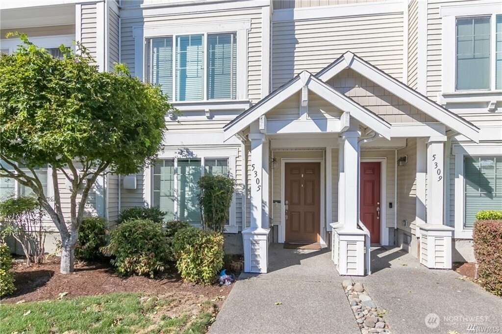 5305 E 35th Street, Fife, WA 98424