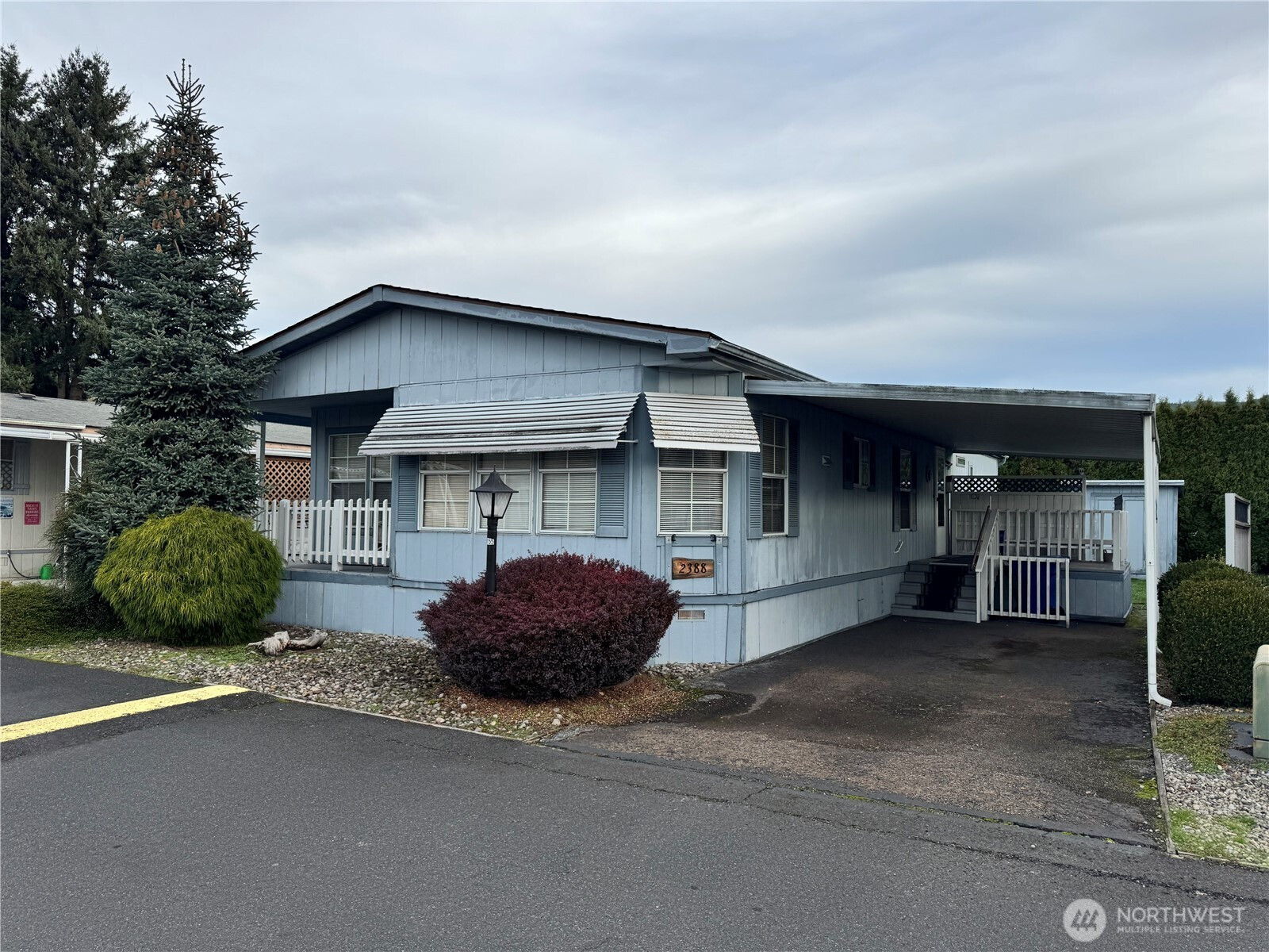 2388 Sparrow Loop, Kelso, WA 98626