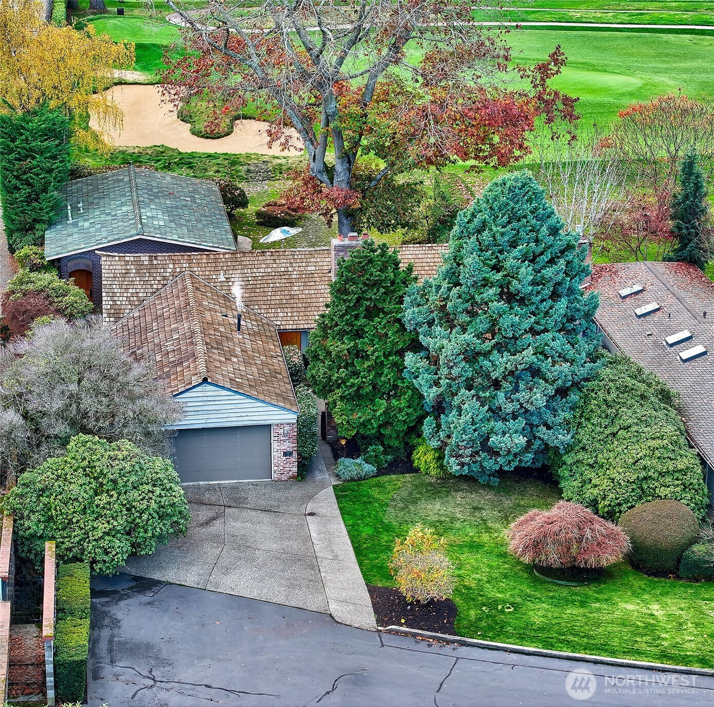 7503 Fairway Drive NE, Seattle, WA 98115