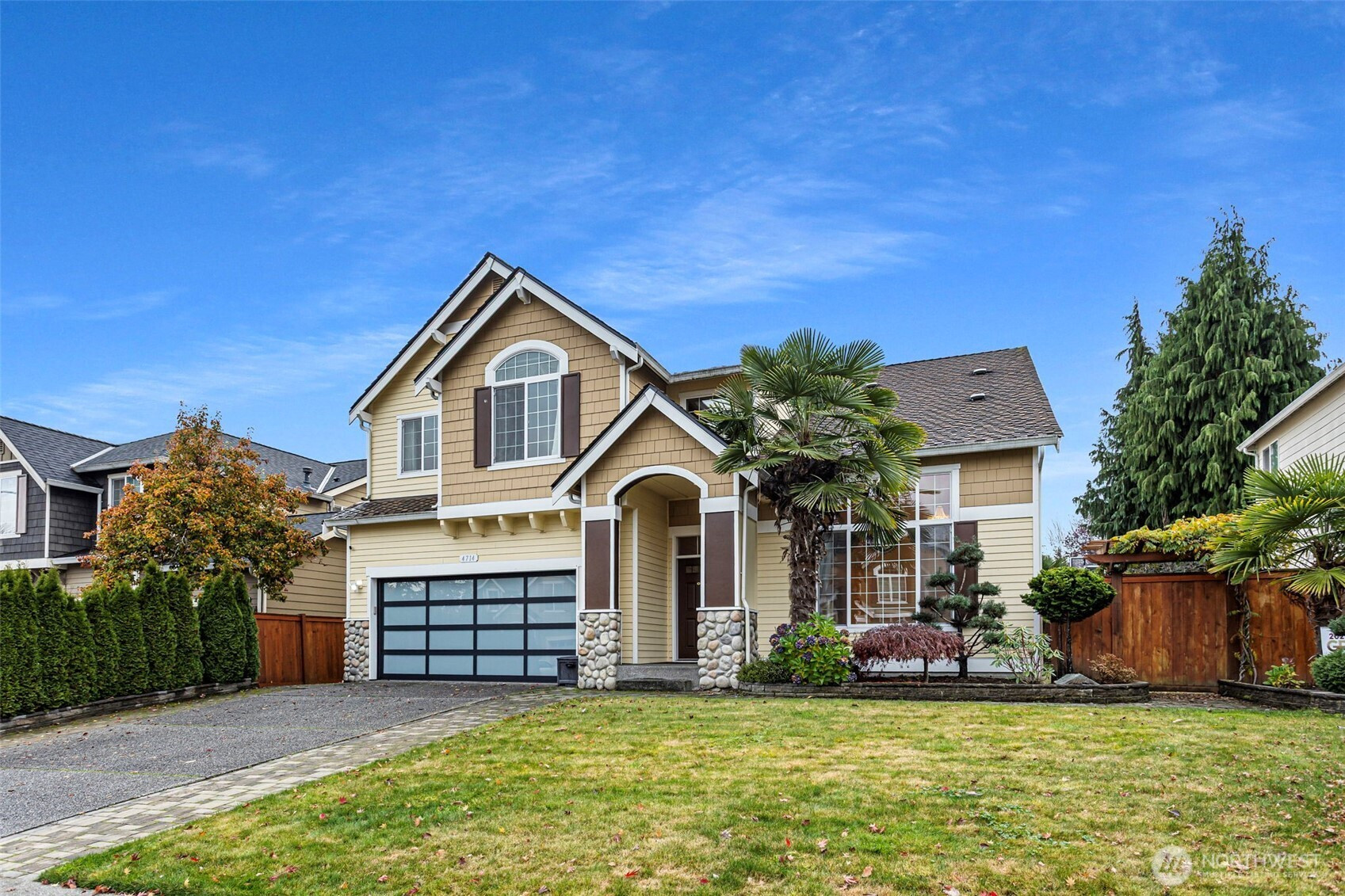 4714 211th Street SW, Lynnwood, WA 98036