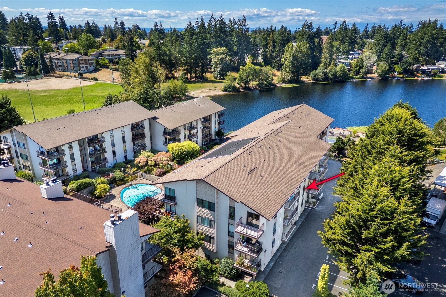 13229 Linden Avenue N, Seattle, WA 98133