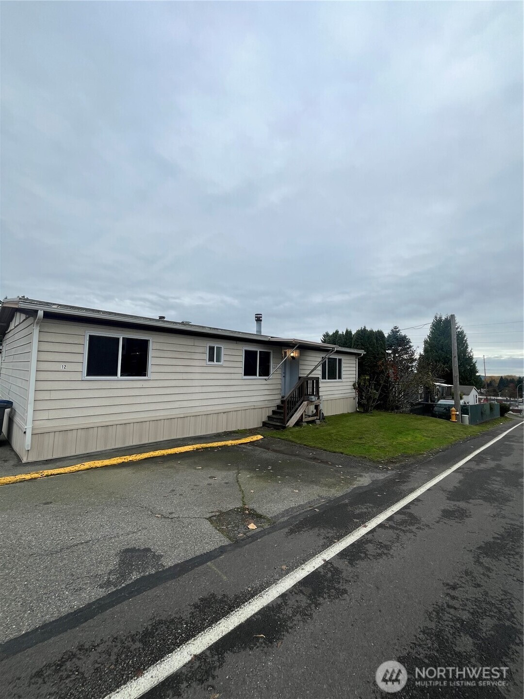 22007 29th Avenue S, Des Moines, WA 98198