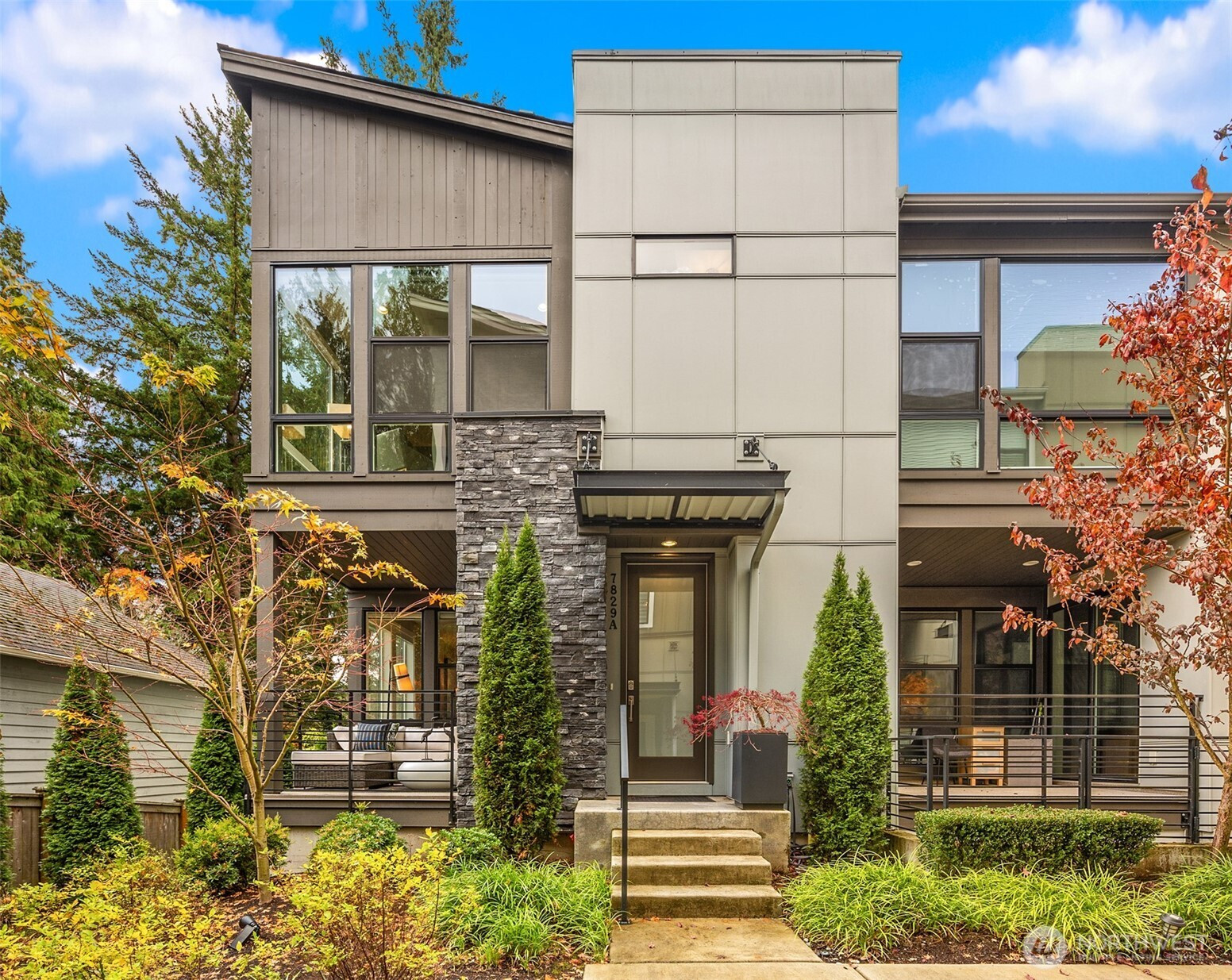 7829 NE 121st Lane, Kirkland, WA 98034