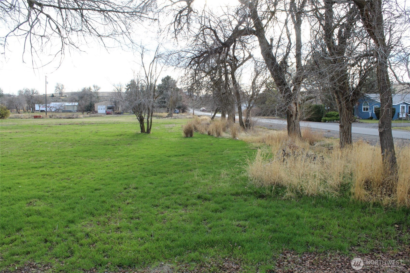 313 E Main, Lind, WA 99341