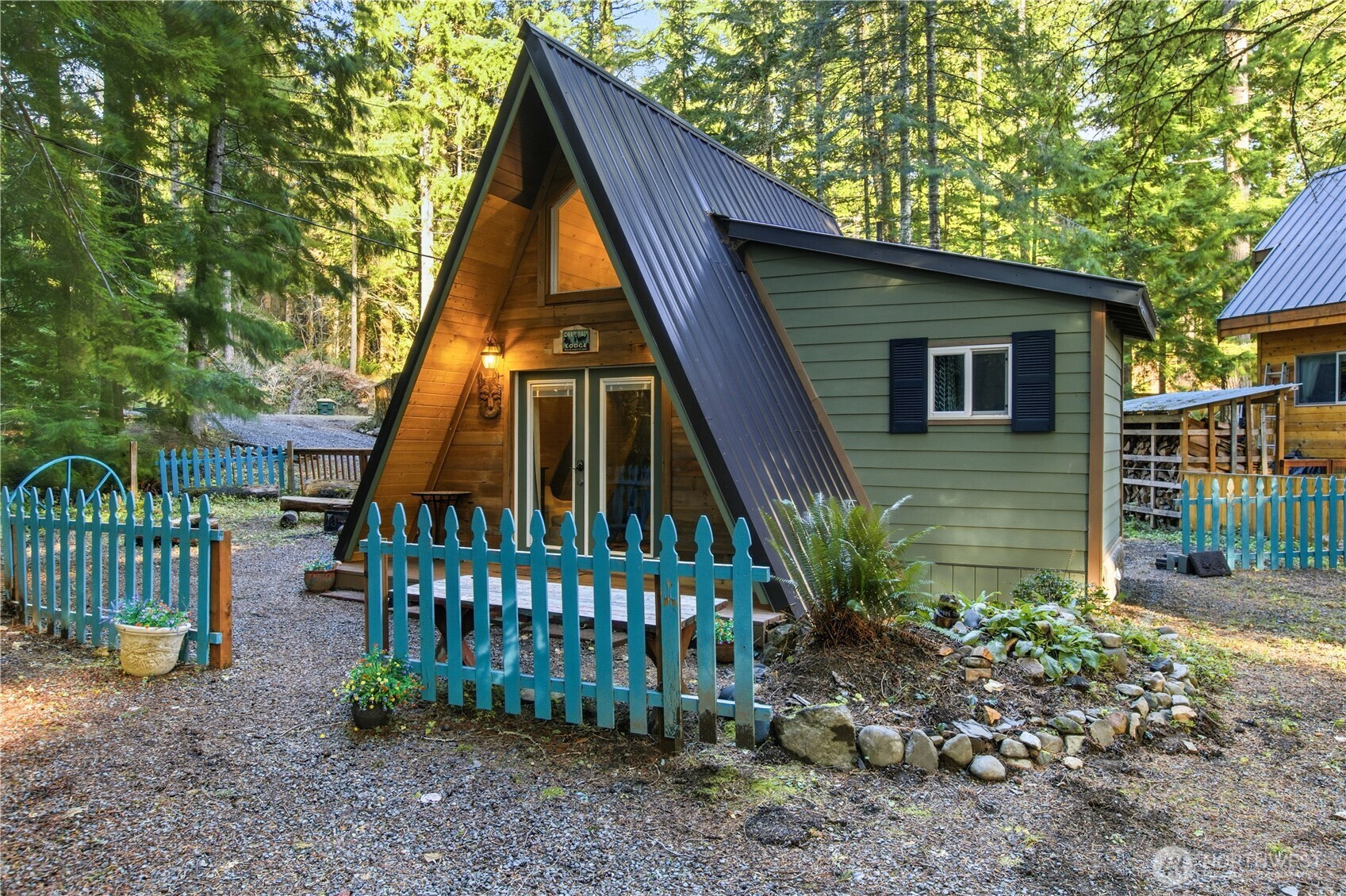 218 Paradise Drive, Ashford, WA 98304