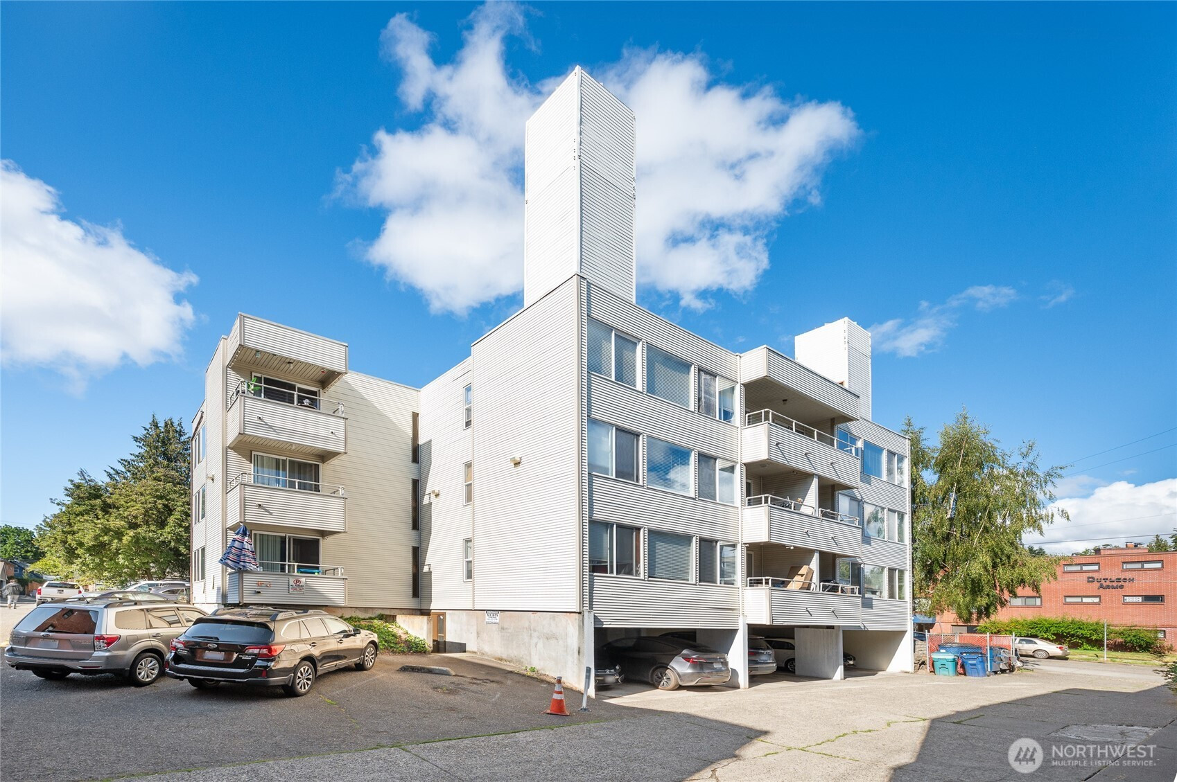 7919 Wallingford Avenue N, Seattle, WA 98103