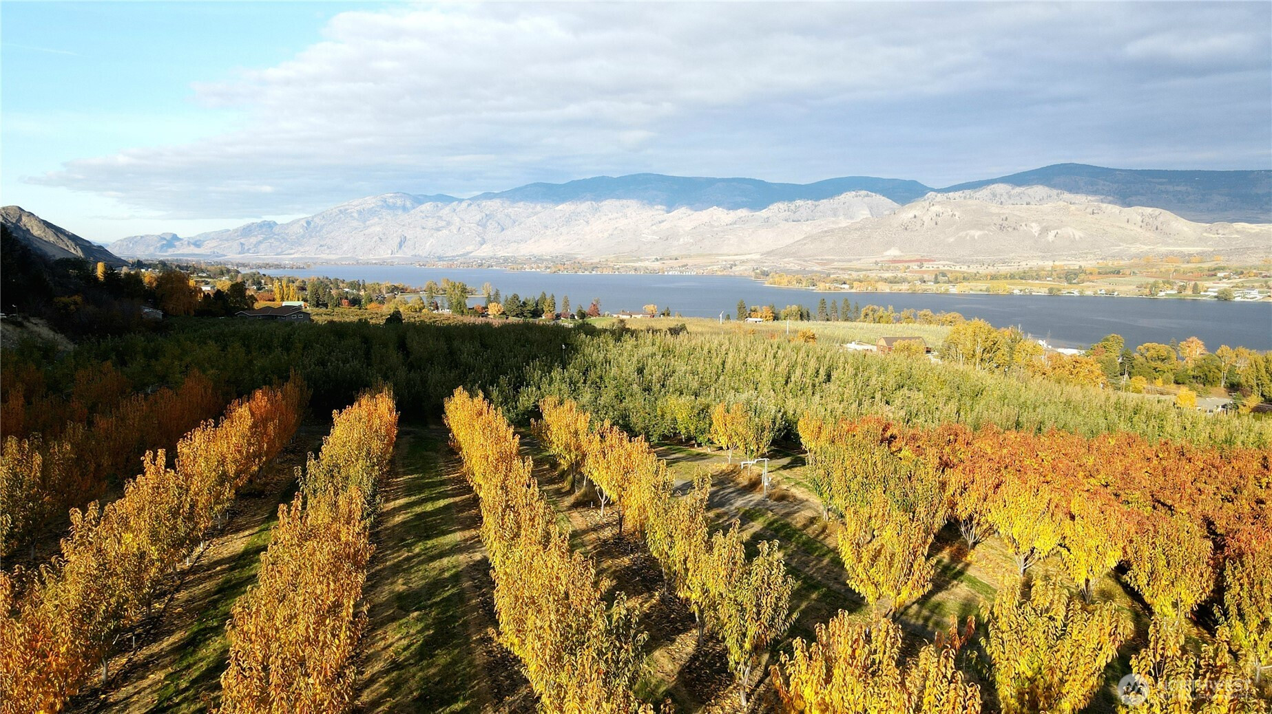 1 Tom Dull Road, Oroville, WA 98844