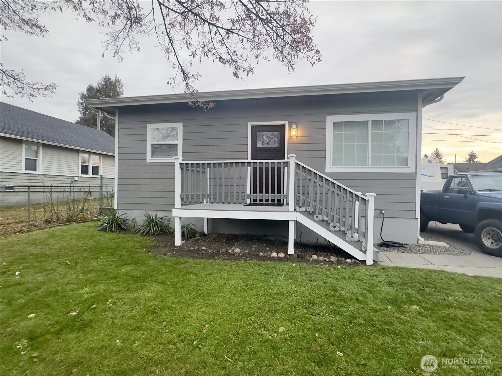 3595 E K Street, Tacoma, WA 98404