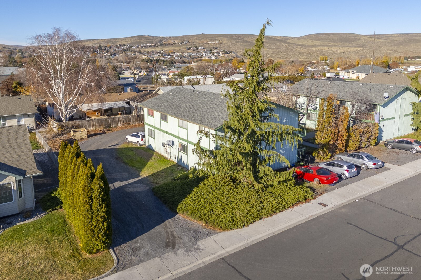 223 NE E ST, Ephrata, WA 98823