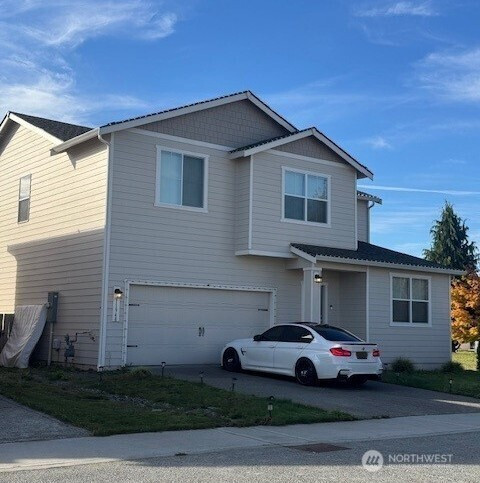 11948 64th Street E, Puyallup, WA 98372