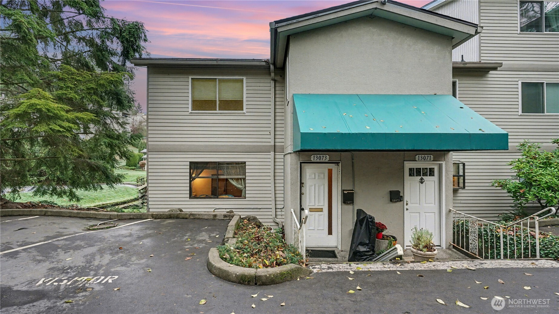 13073 15th Avenue NE, Seattle, WA 98125