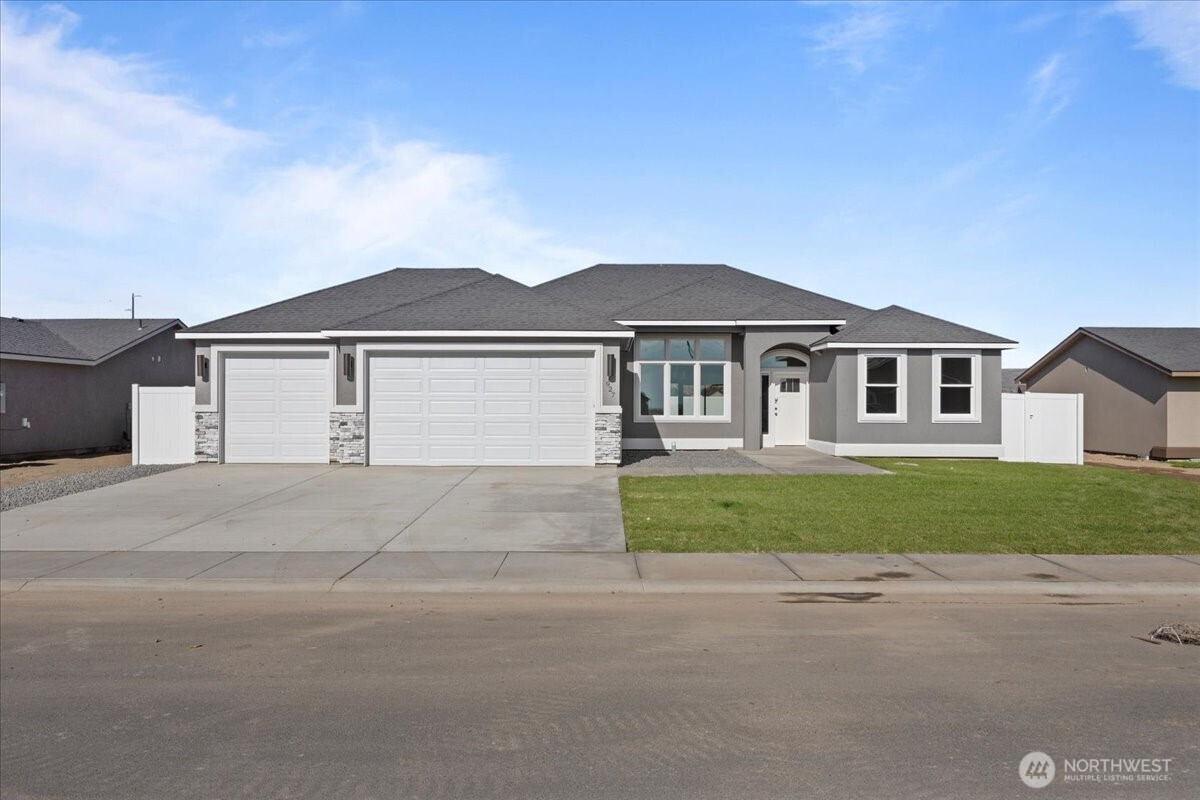 700 N Street NE, Quincy, WA 98848