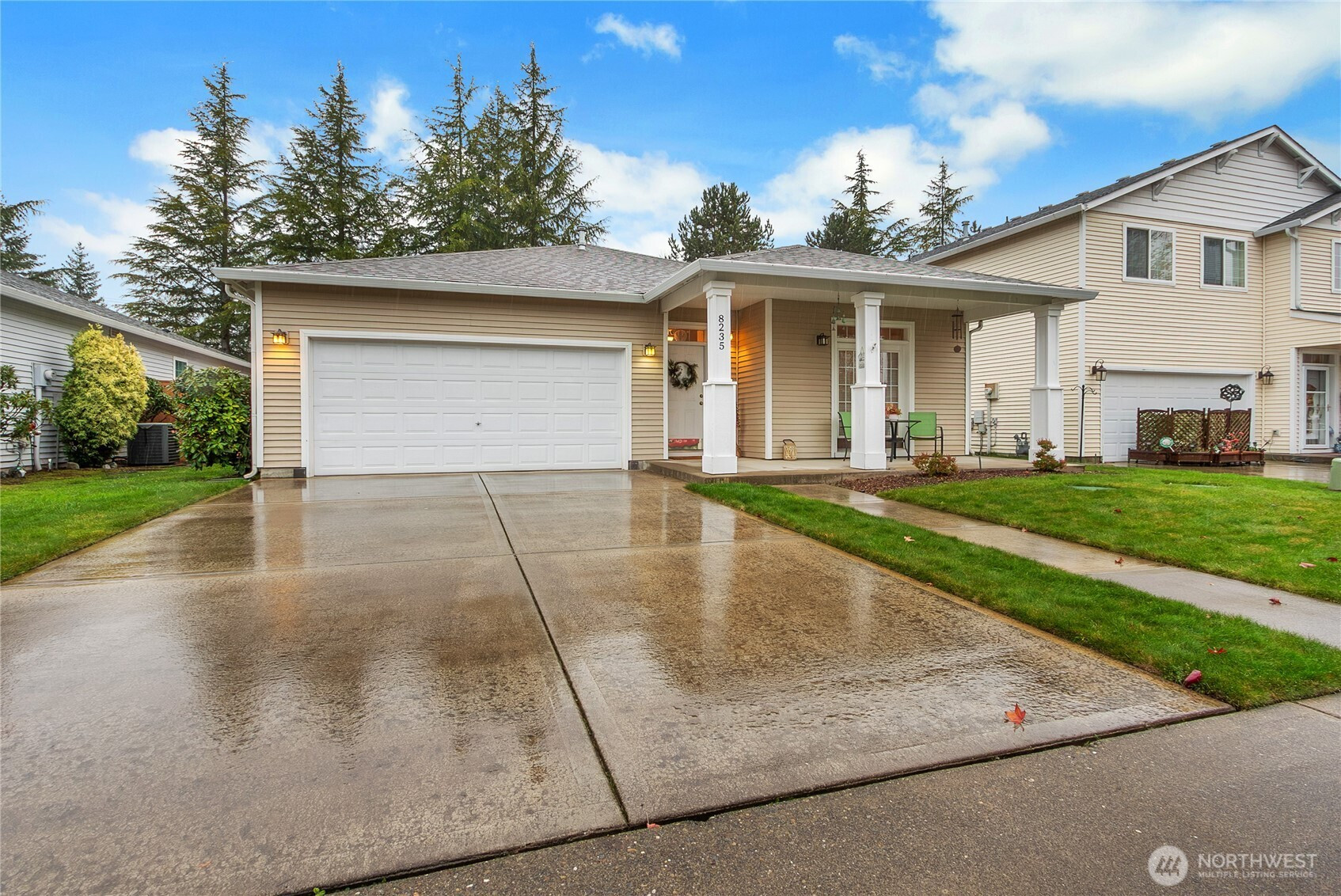 8235 Sweetbrier Loop SE, Olympia, WA 98513