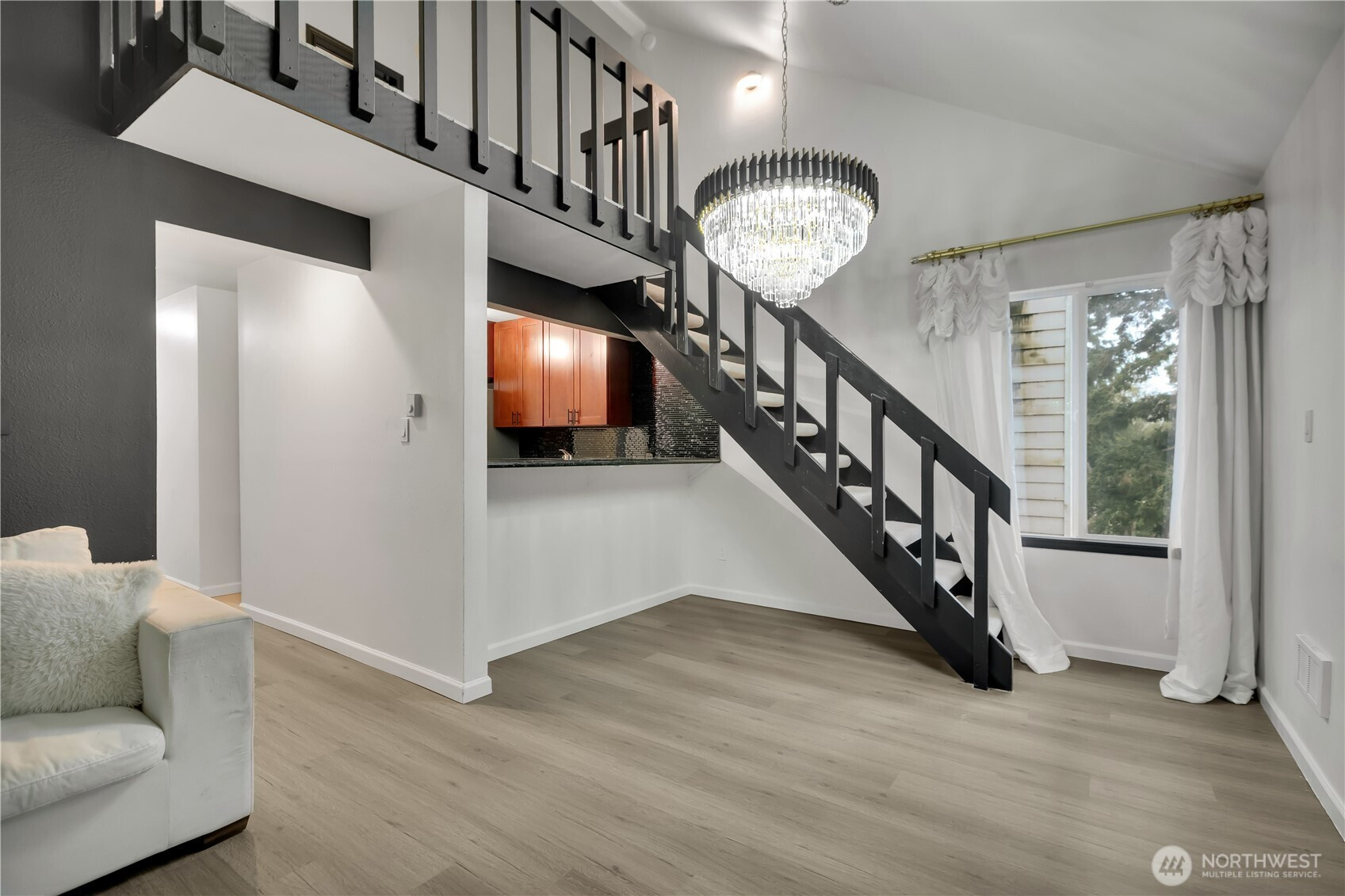 2524 S 317th Street, Federal Way, WA 98003