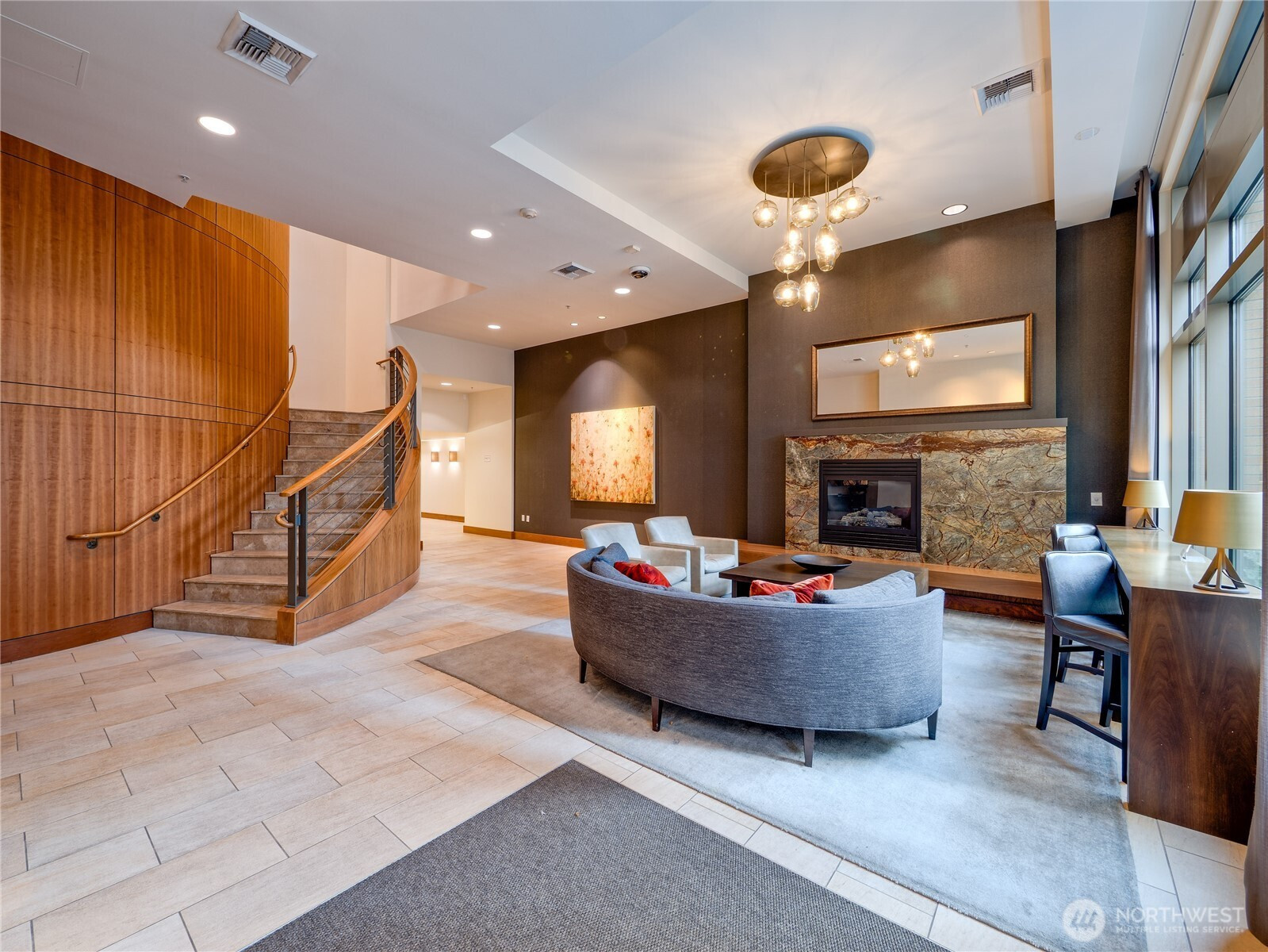 910 Lenora Street, Seattle, WA 98121