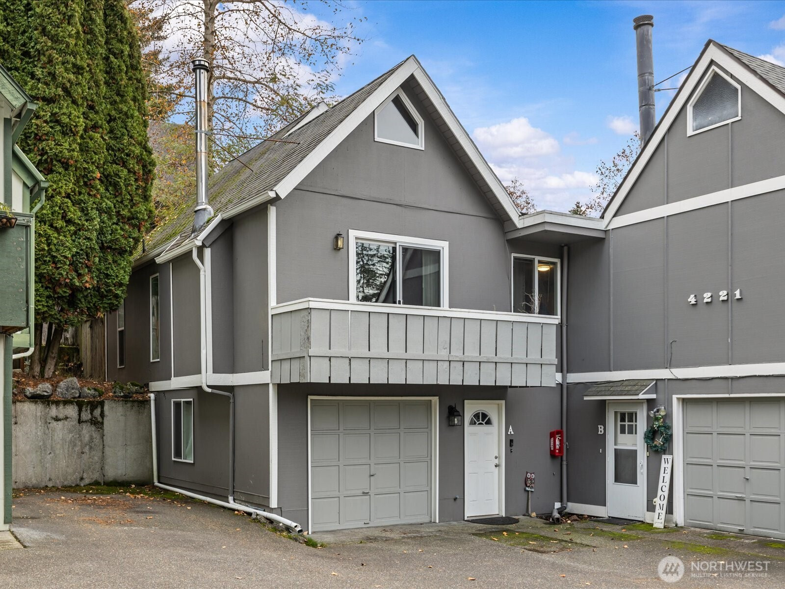 4221 67th Avenue W, Tacoma, WA 98466