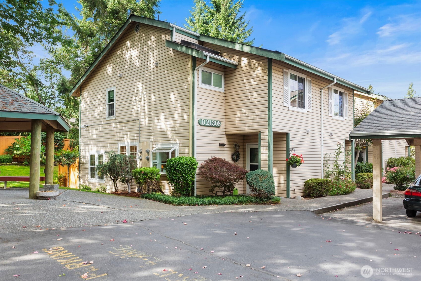 21308 48th Avenue W, Mountlake Terrace, WA 98043