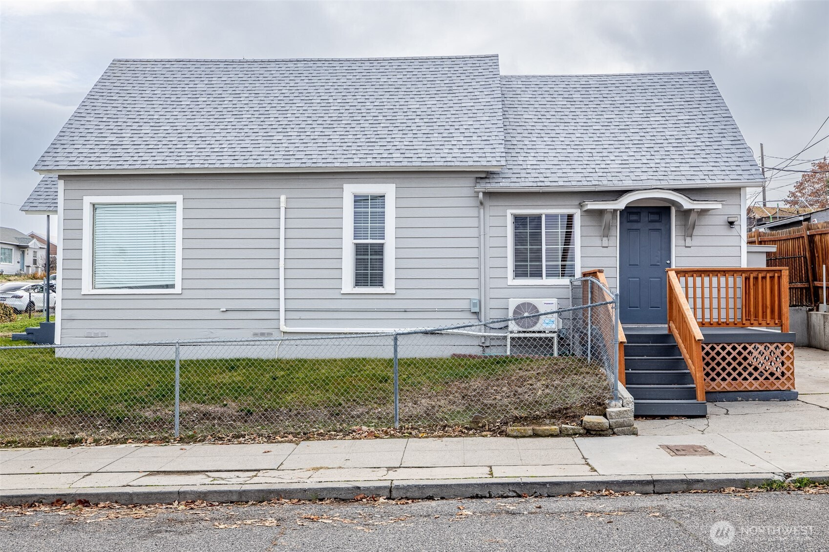 246 N Delaware Avenue, Wenatchee, WA 98801