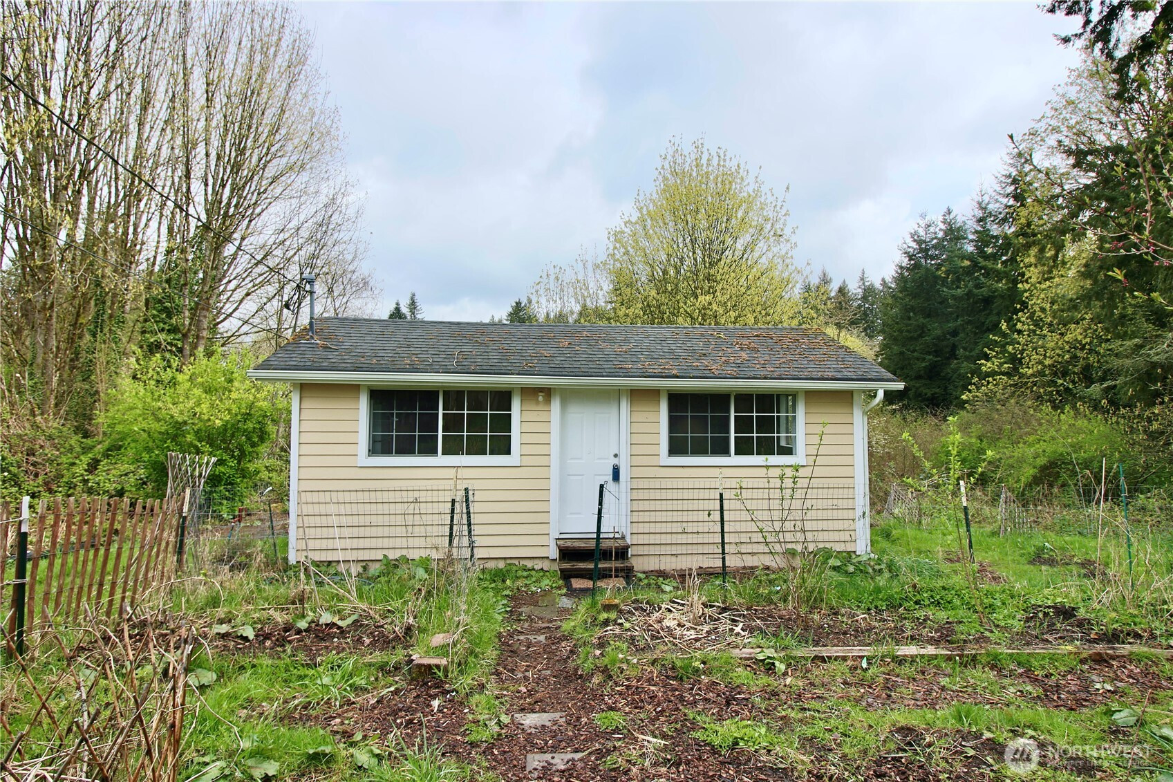 4710 Cleveland Avenue SE, Tumwater, WA 98501