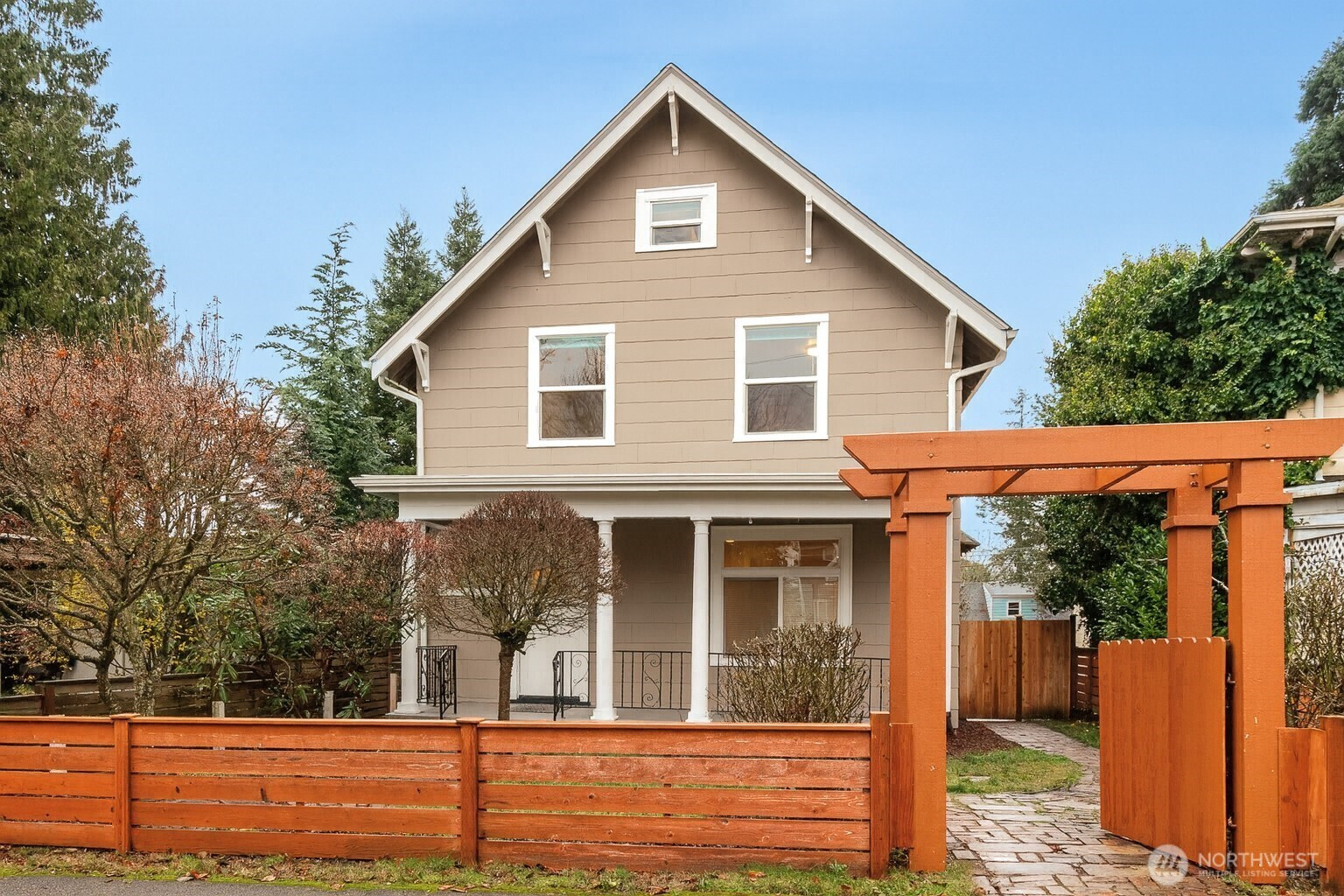 917 S Sheridan Avenue, Tacoma, WA 98405
