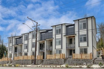 18717 NE 68th Avenue NE, Kenmore, WA 98028