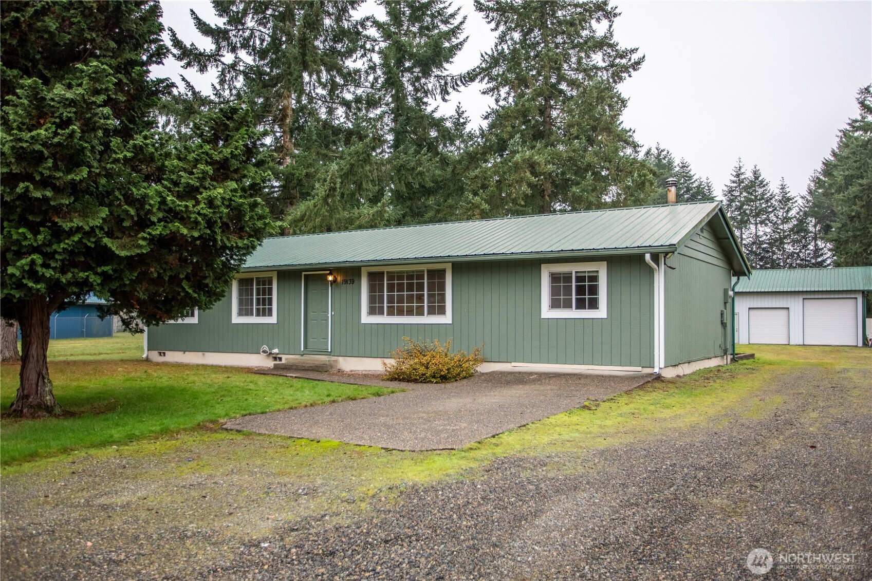 19139 Rosemary St SW, Rochester, WA 98579