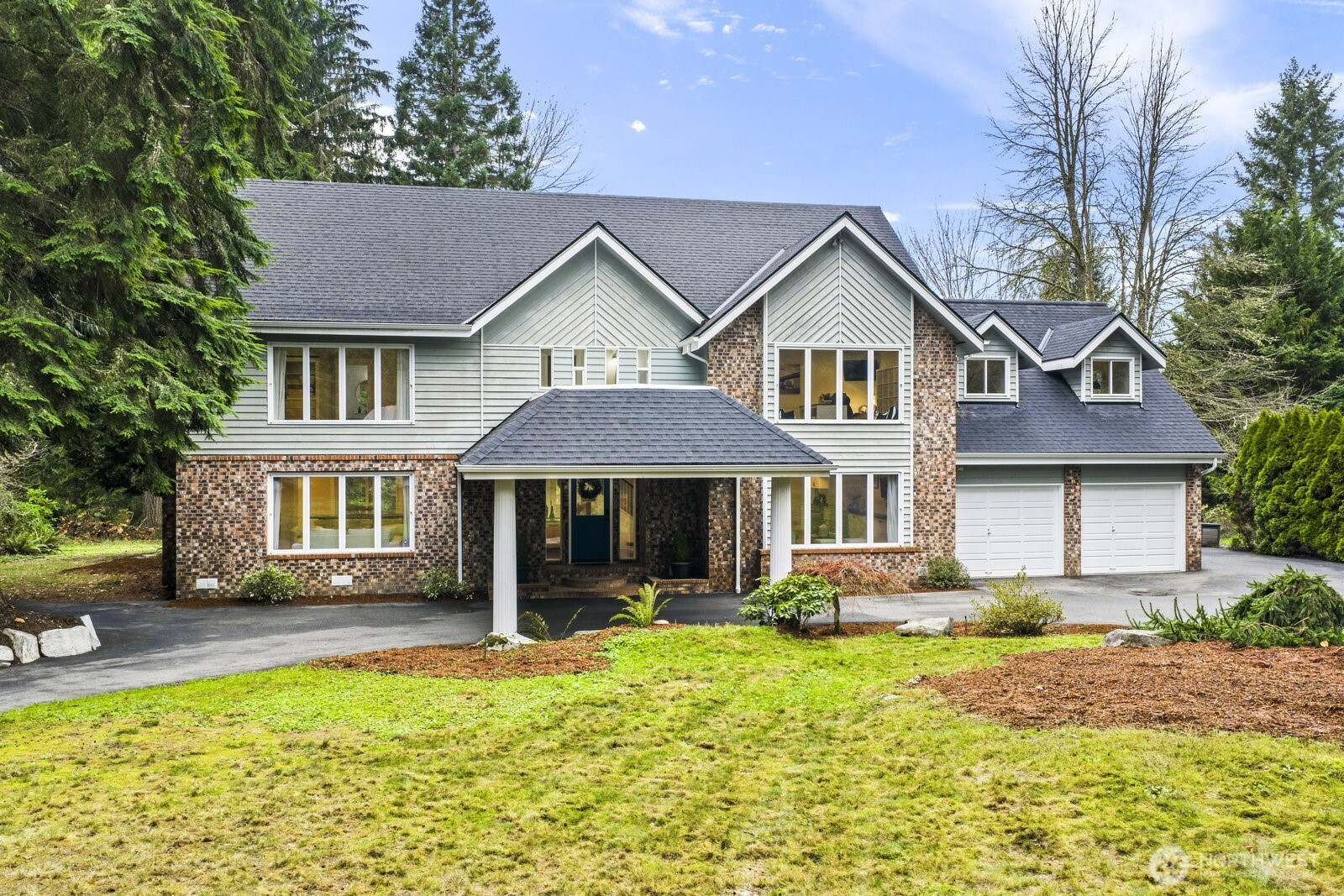 18509 236th Avenue NE, Woodinville, WA 98077