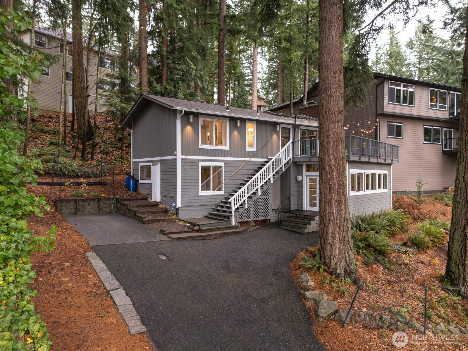 9 Grand View Lane, Bellingham, WA 98229