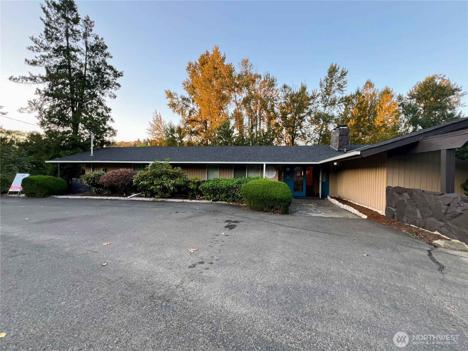 13470 Martin Luther King Jr Way S, Seattle, WA 98178