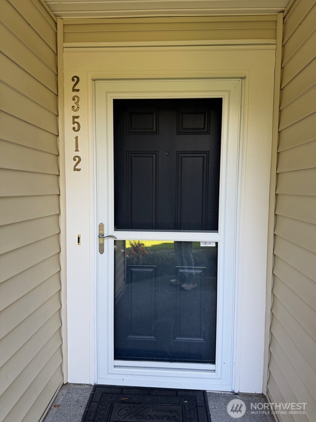 23512 55 Avenue S, Kent, WA 98032