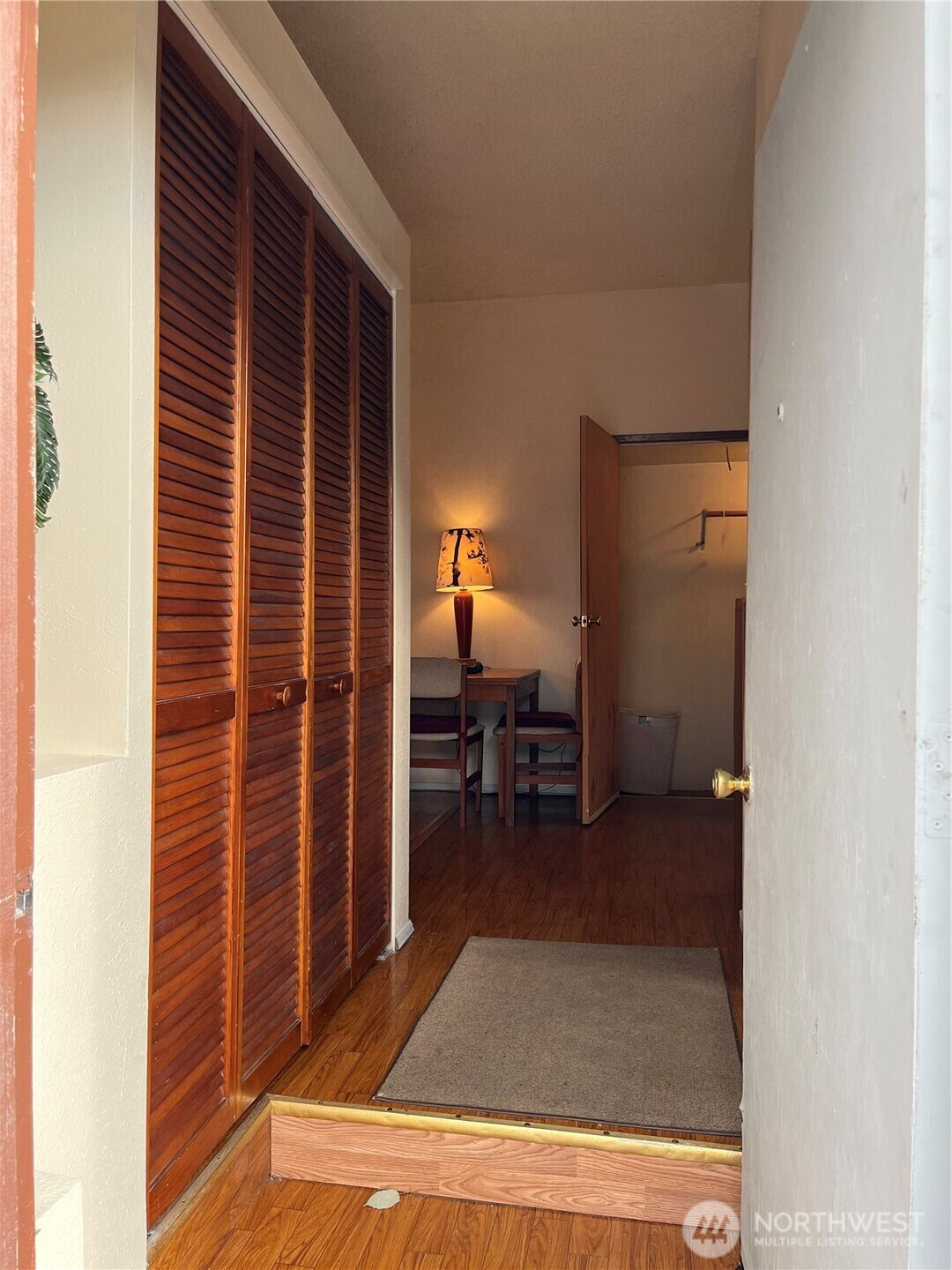 22504 8th Avenue S, Des Moines, WA 98198