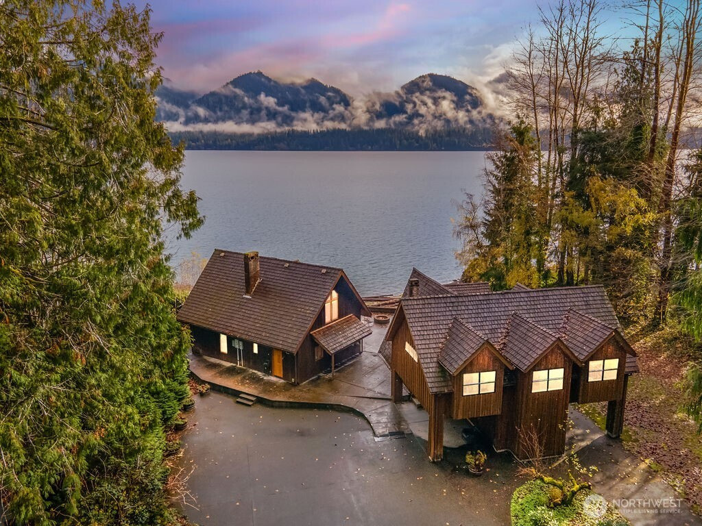 52 Lakeview Drive, Amanda Park, WA 98526