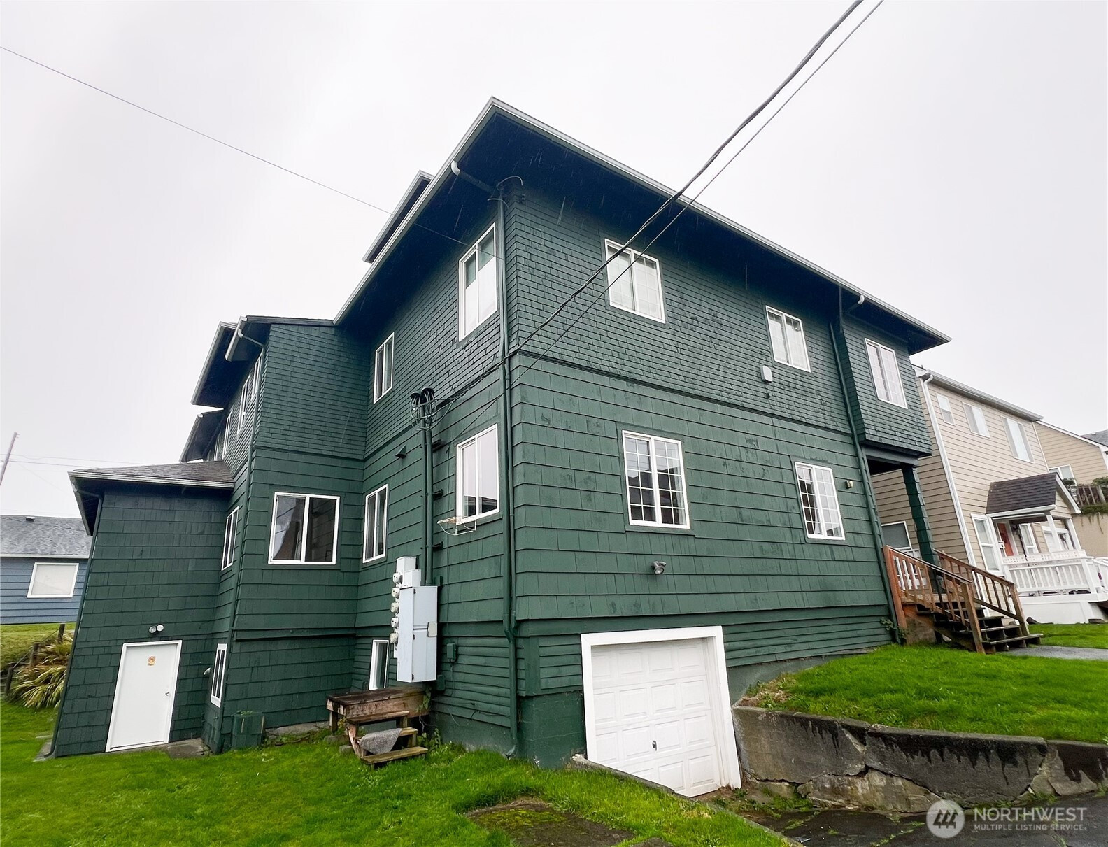 220 W 4th Street, Aberdeen, WA 98520