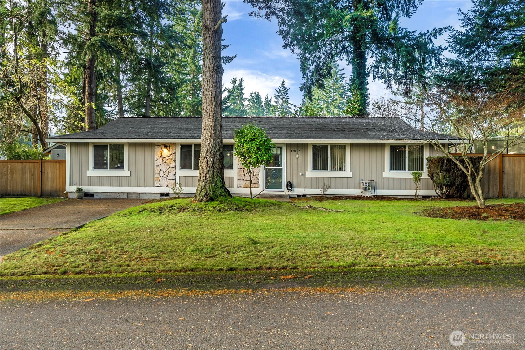 1307 Yakima Street NE, Olympia, WA 98516