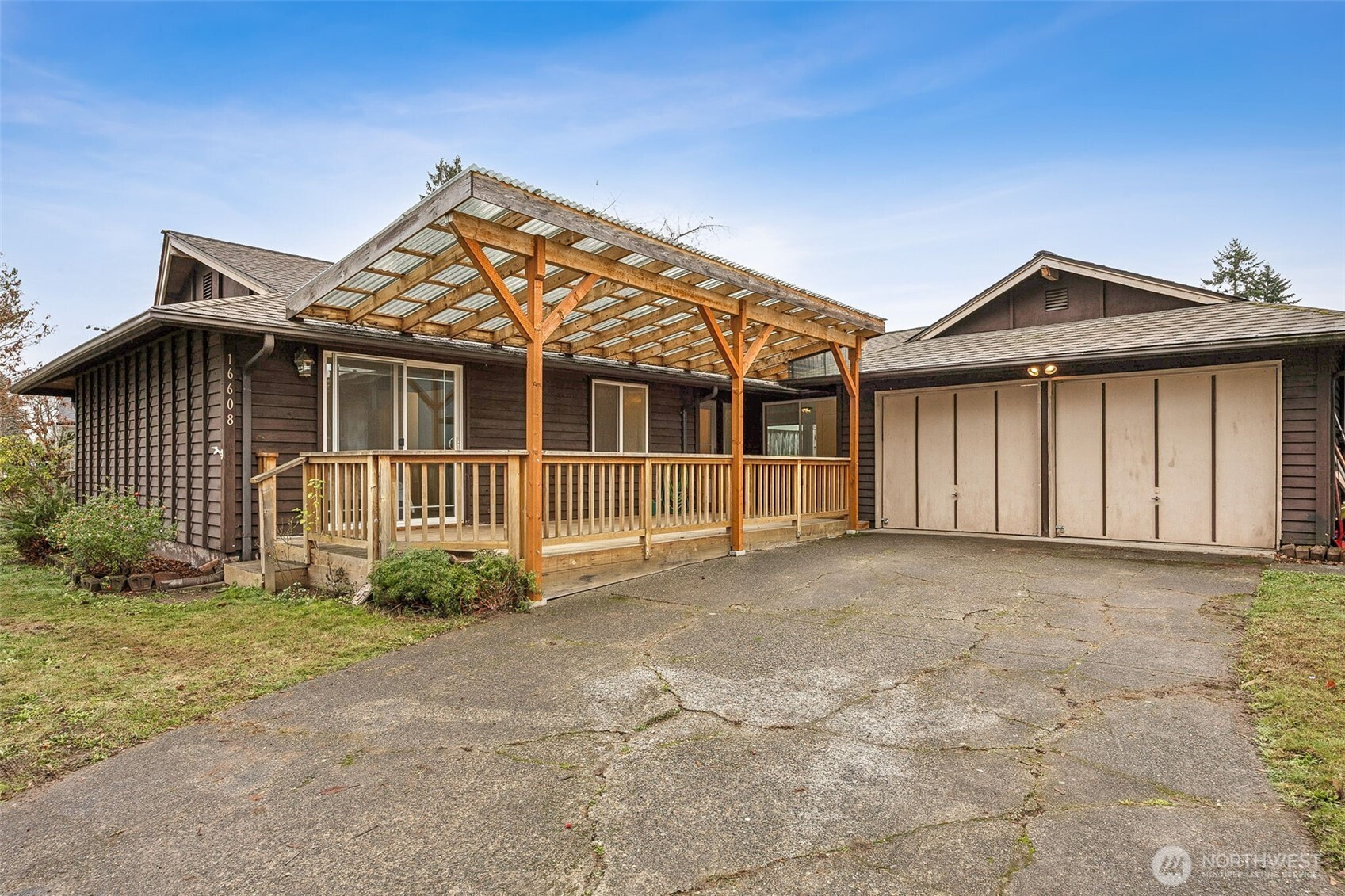 16608 127 Avenue SE, Renton, WA 98058