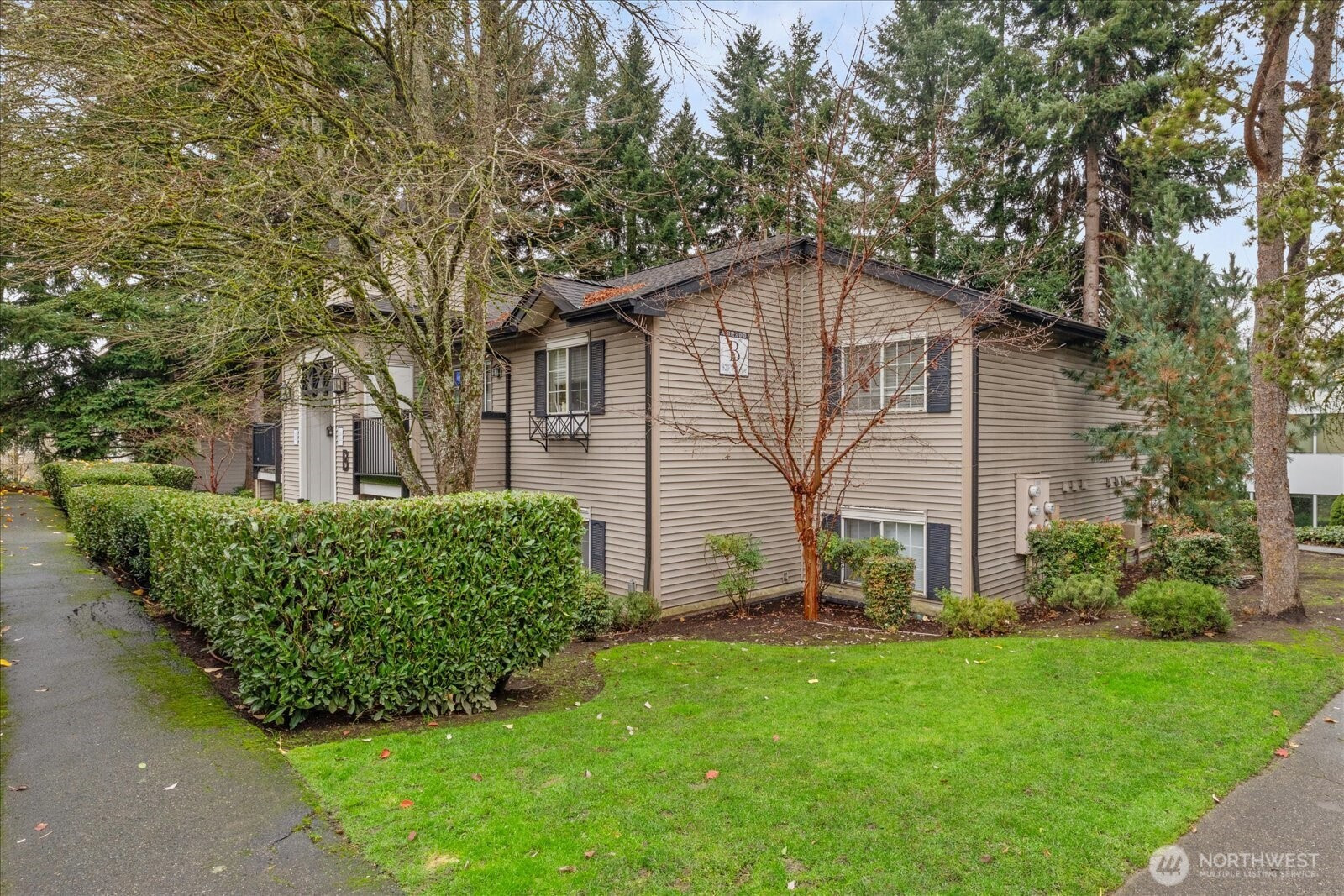 820 3rd Avenue, Kirkland, WA 98033