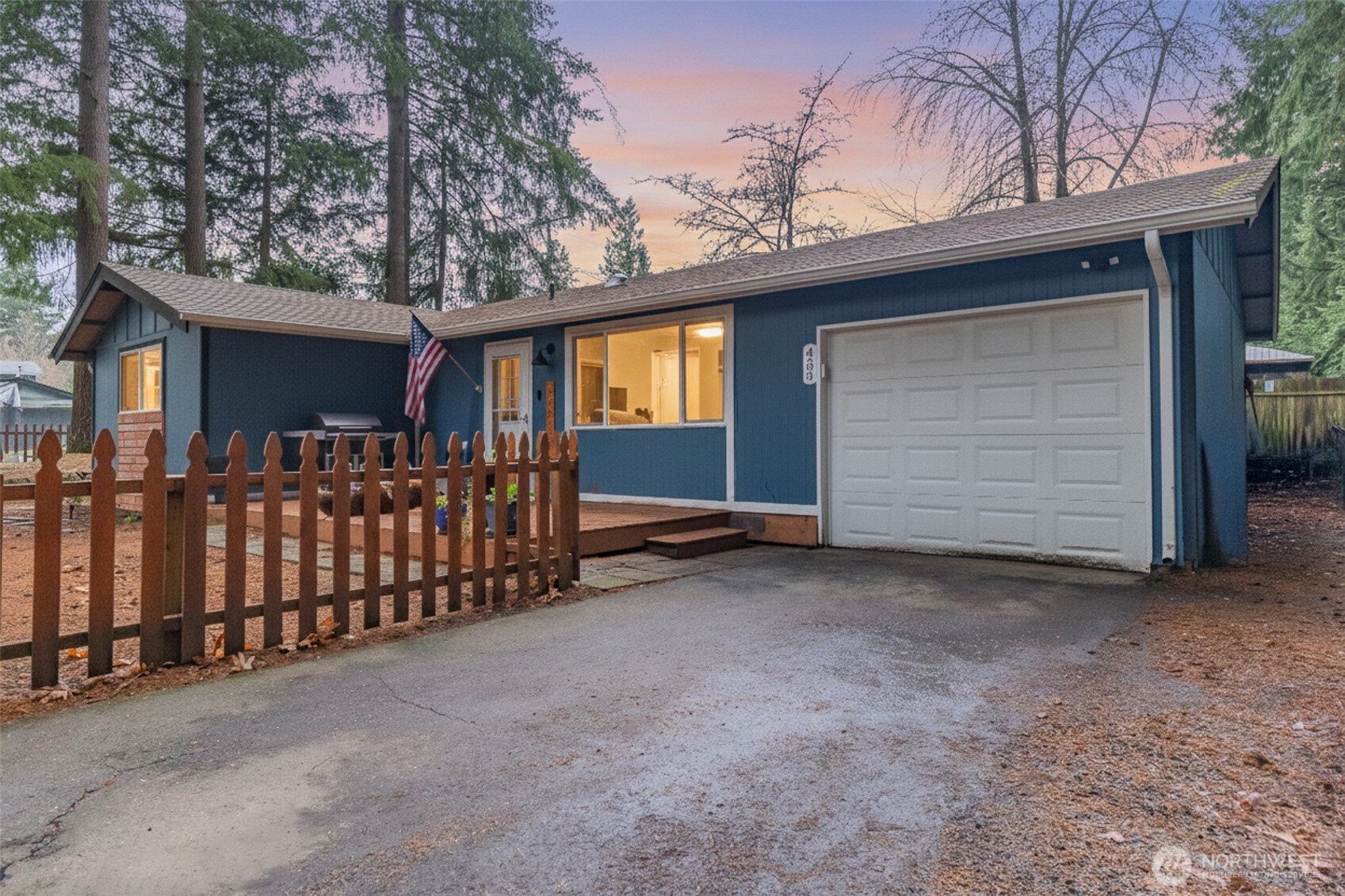 453 SW View Drive, Port Orchard, WA 98367