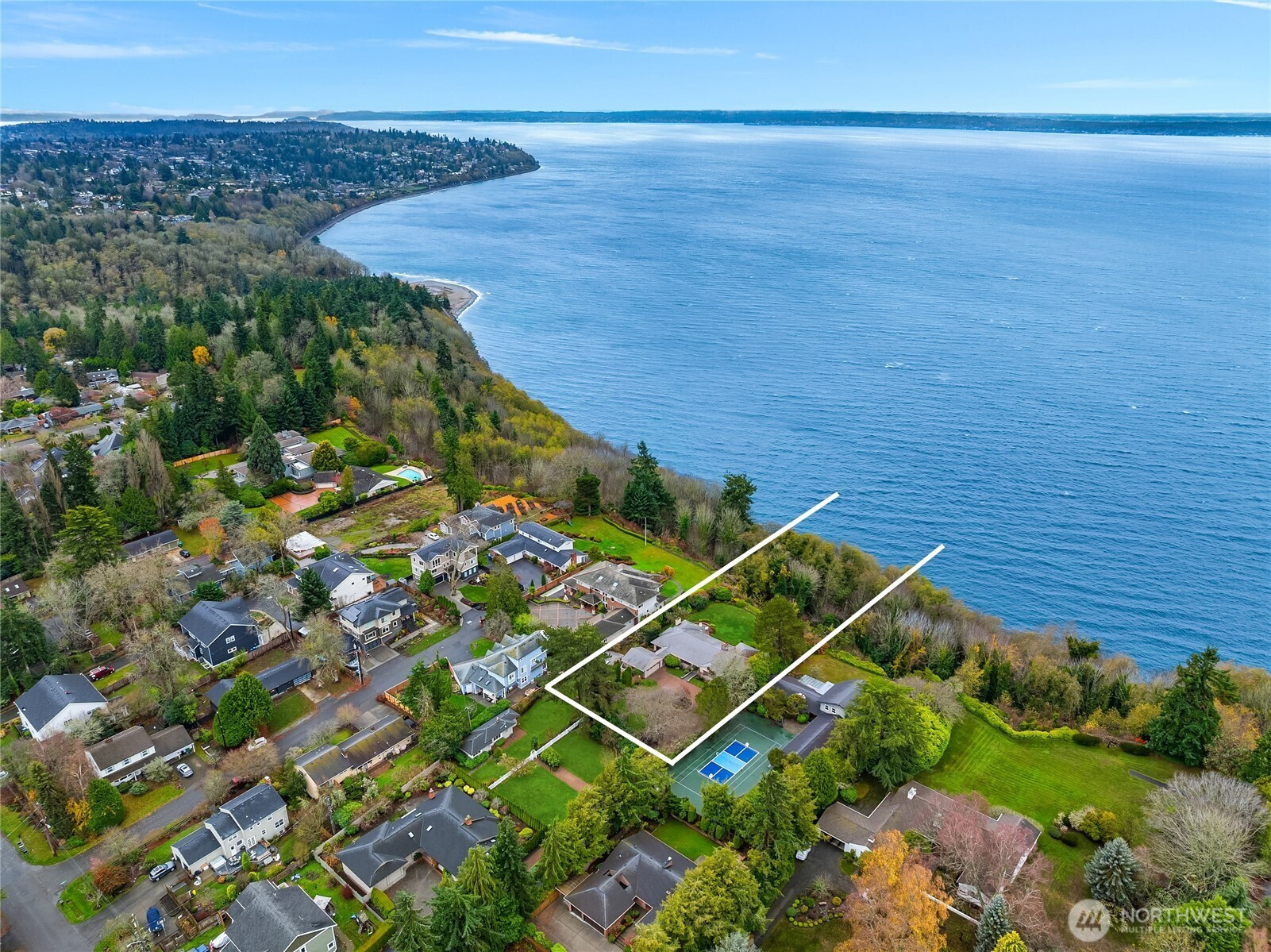 12233 12th Avenue NW, Seattle, WA 98177