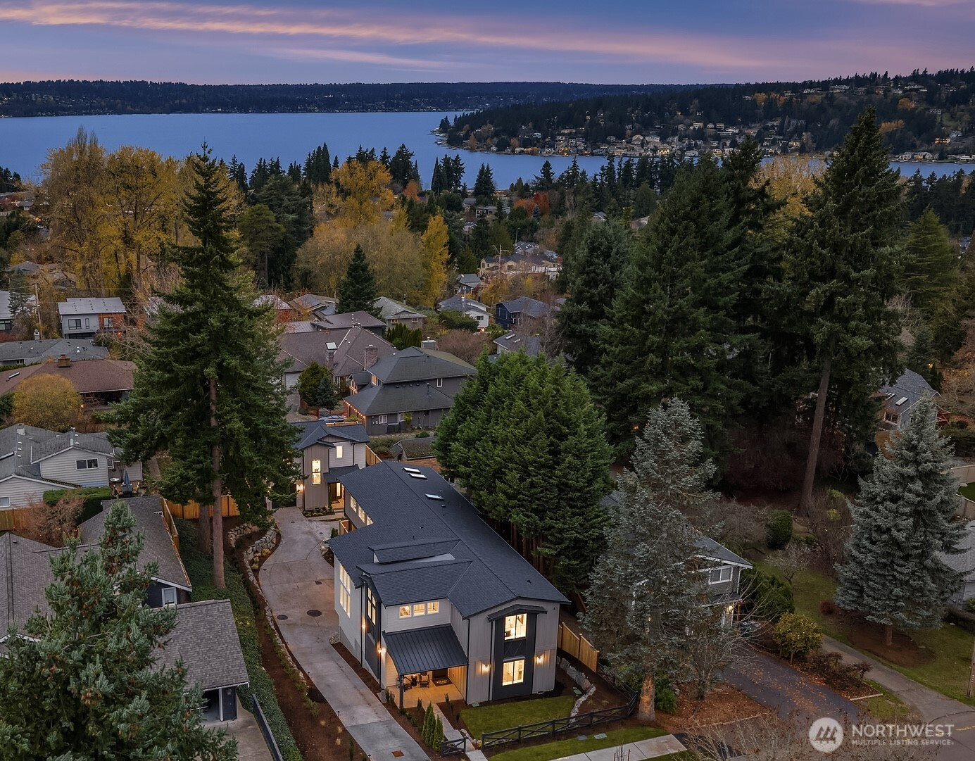 1813 3rd Street, Kirkland, WA 98033