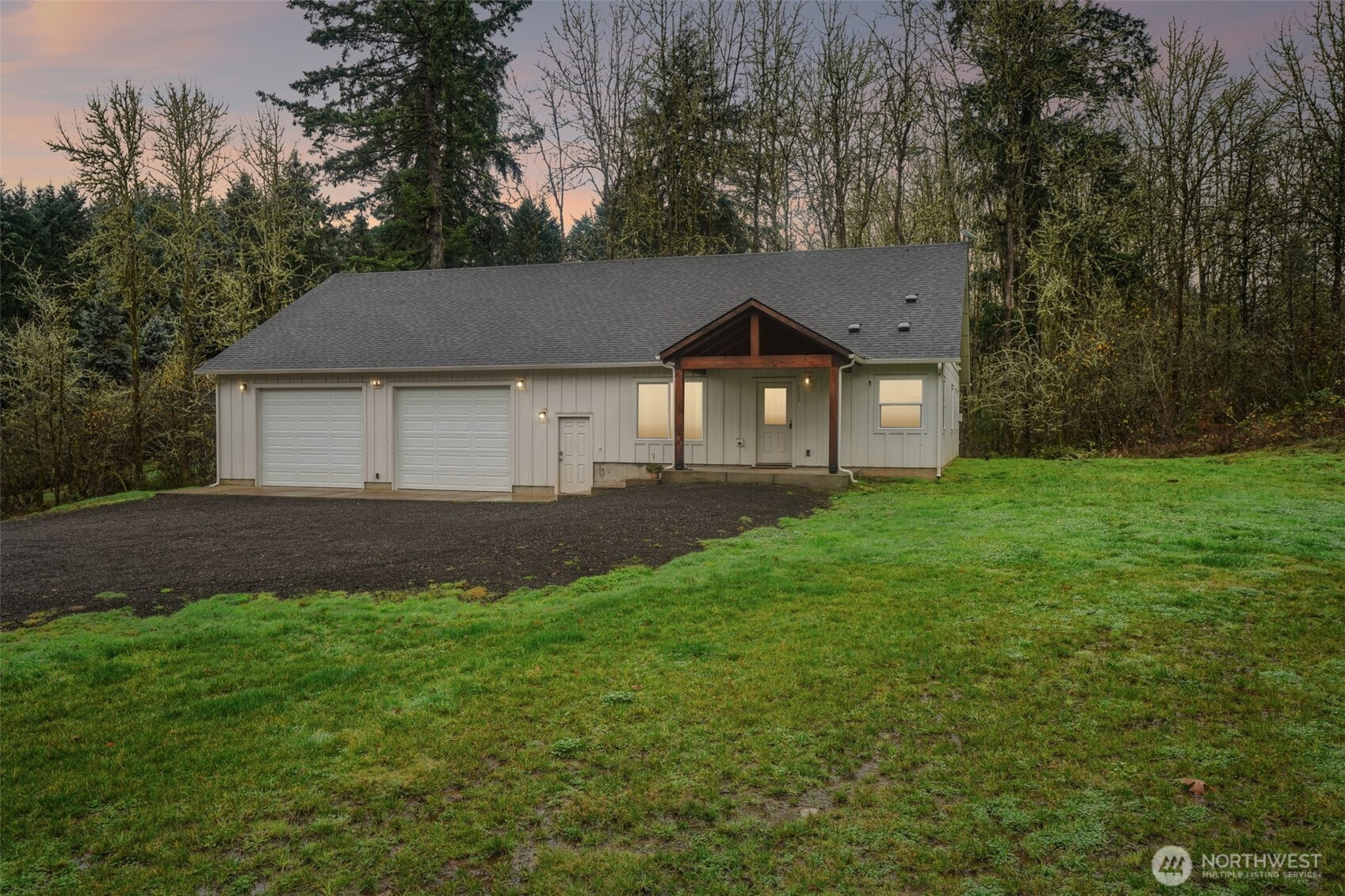 111 Finn Hall Road, Woodland, WA 98674