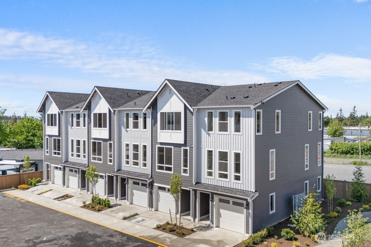 15726 40TH Avenue W, Lynnwood, WA 98087