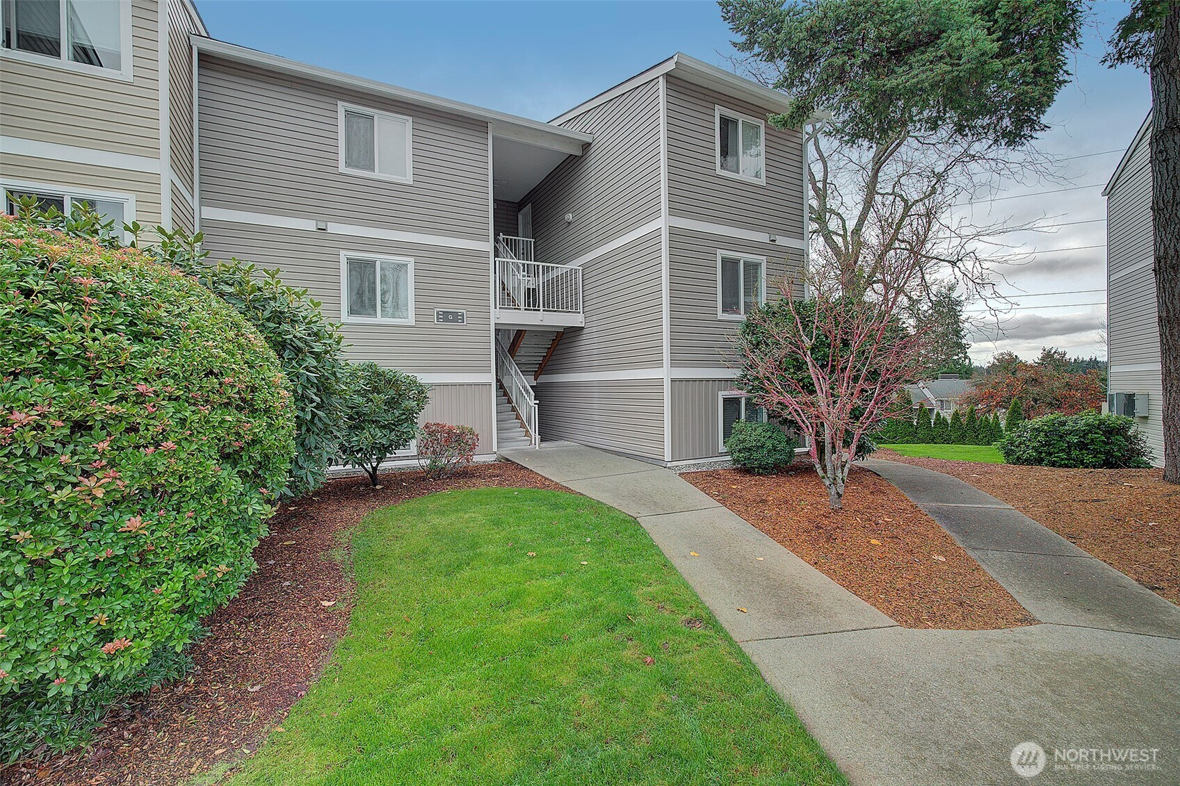12429 NE 130th Court, Kirkland, WA 98034