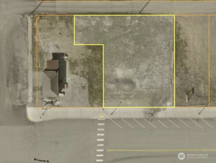 123 W Locust St, Waterville, WA 98858